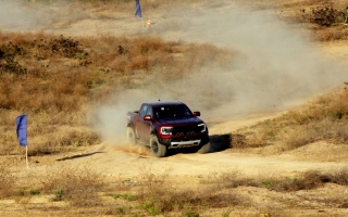 Bảng giá xe Ford tháng 6: Ford Ranger được giảm 